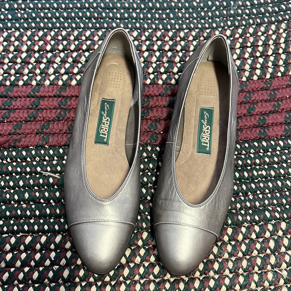 Easy Spirit Leather shoes